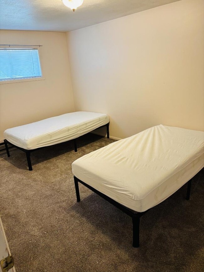 Photo - 505 Antelope St