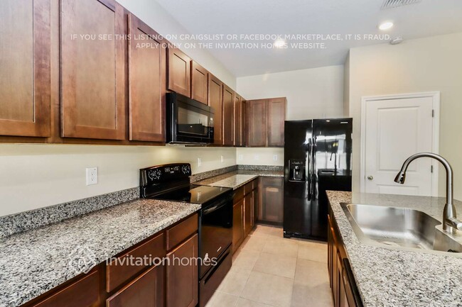 Photo - 2944 Suncoast Blend Dr