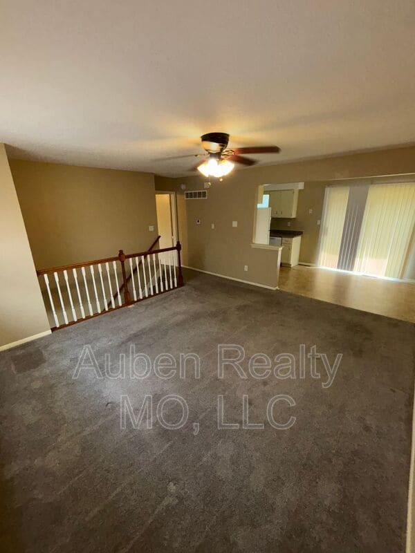 Photo - 409 NE Westwind Dr Unit A