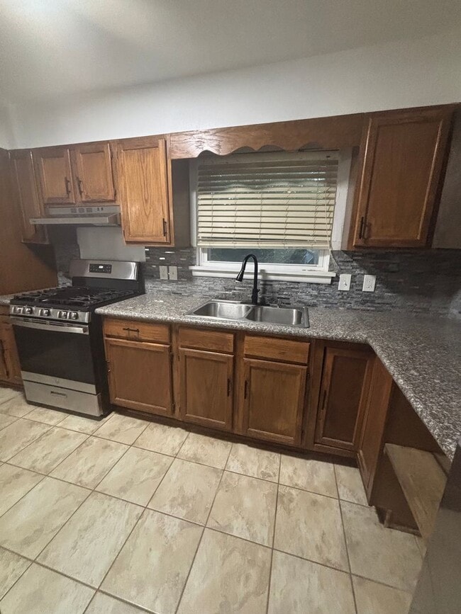 Photo - 511 N 4th St