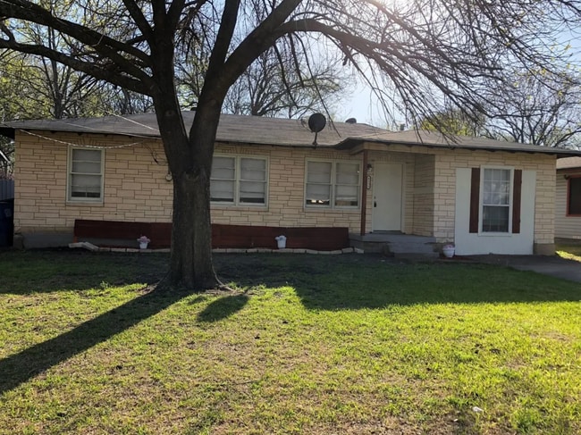Building Photo - 4177 Doyle Ln
