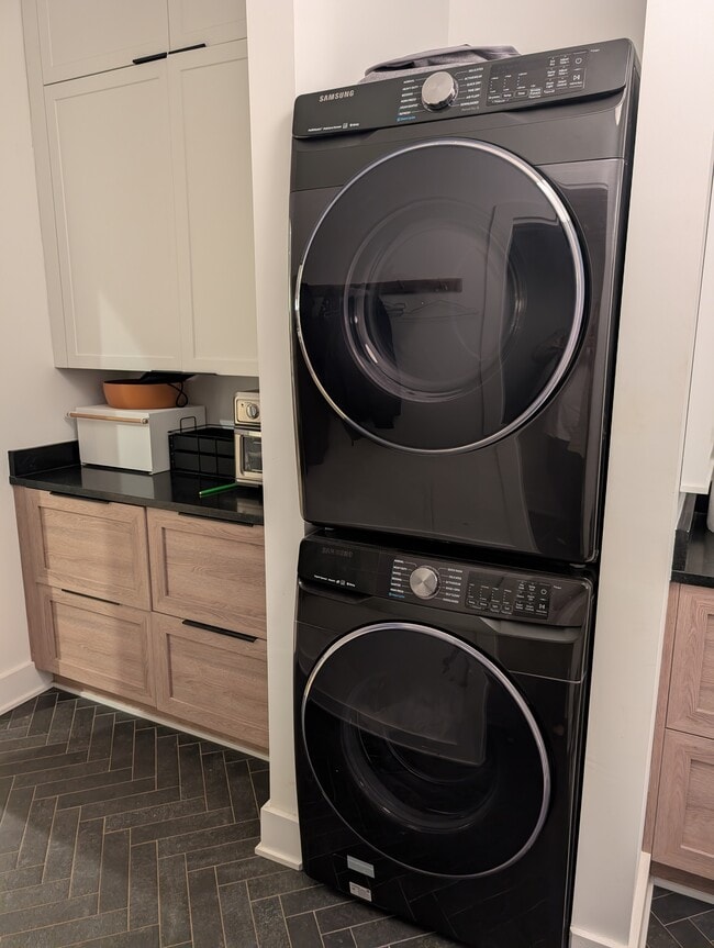 Photo - 409 Walnut Ave