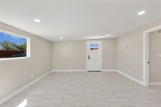 Photo - 1331 W Speedway Blvd Unit 2