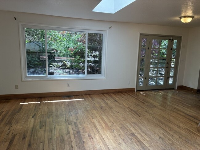 Photo - West Linn Classic