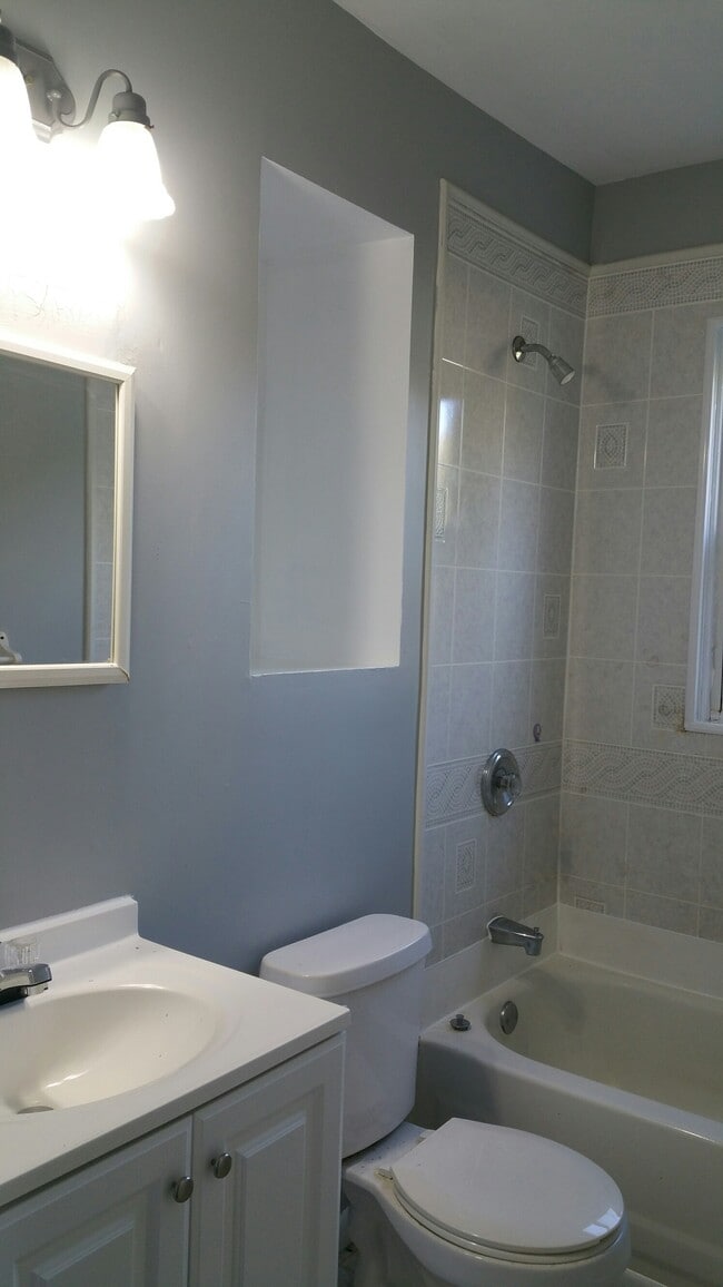 Photo - 9420 North