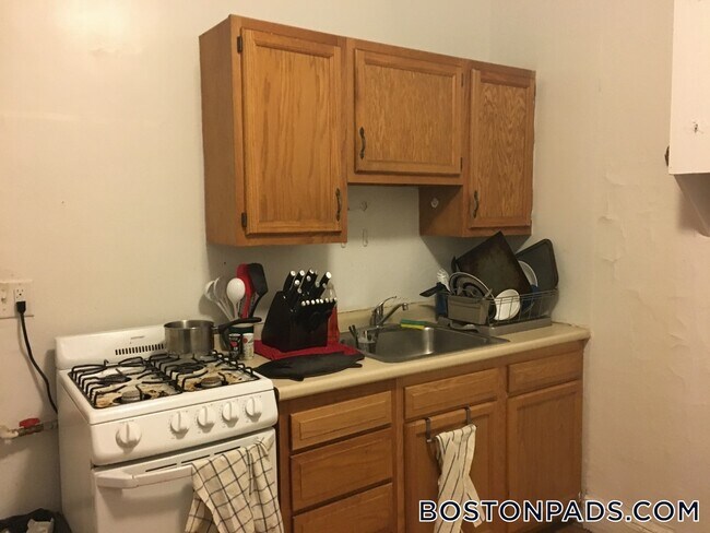 Photo - 1810 Commonwealth Ave Unidad 1