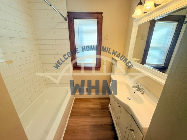 Photo - 2513 N 56th St