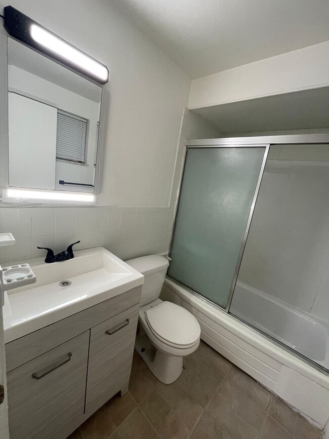 Photo - N Ellis Unit 333 N Ellis St -  E