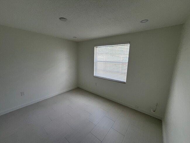 Photo - 1511 Suponic Ave Unit 1511 B