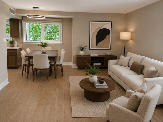Photo - Garden Court