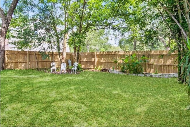 Photo - 490 Burnt Tree Ln