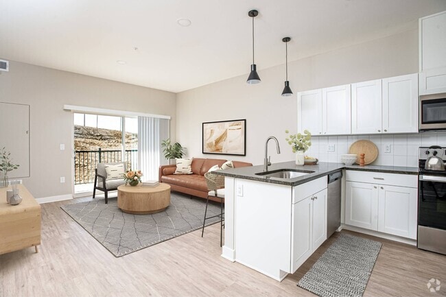 Building Photo - Felson Rental