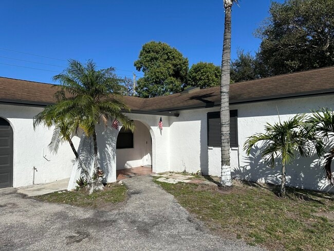 Photo - 4443 Vicliff Rd