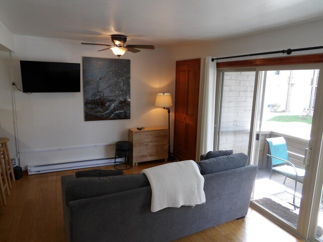 260 2nd Ave S
