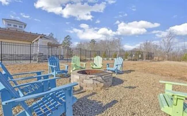 Photo - 4/2.5 Available Now