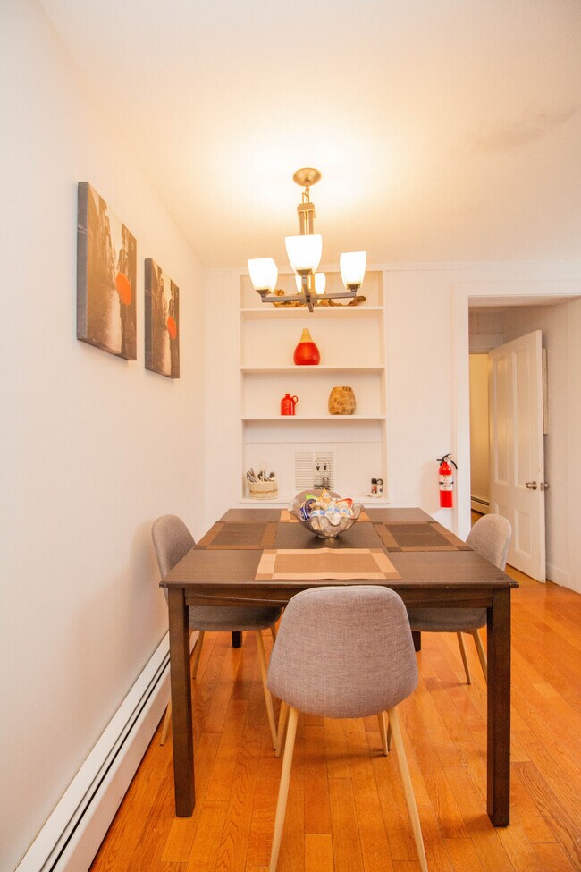 Photo - 282 Washington St