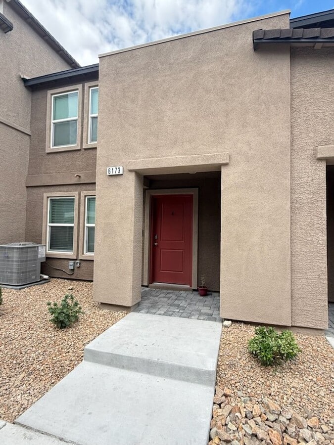 Modern 3-Bedroom Home in North Las Vegas with Spacious Layout! - Modern 3-Bedroom Home in North Las Vegas with Spacious Layout!