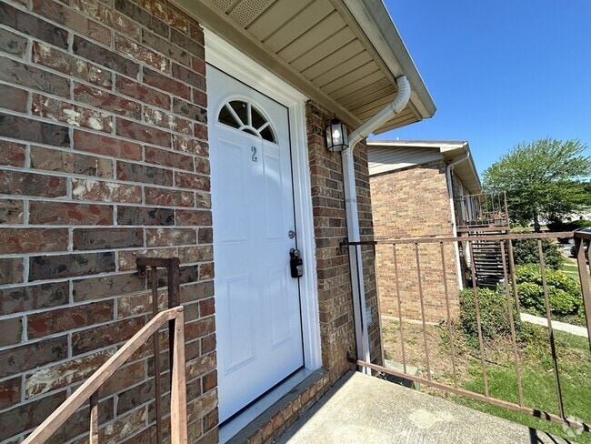 Building Photo - 2016 Hobbs Rd SE Rental