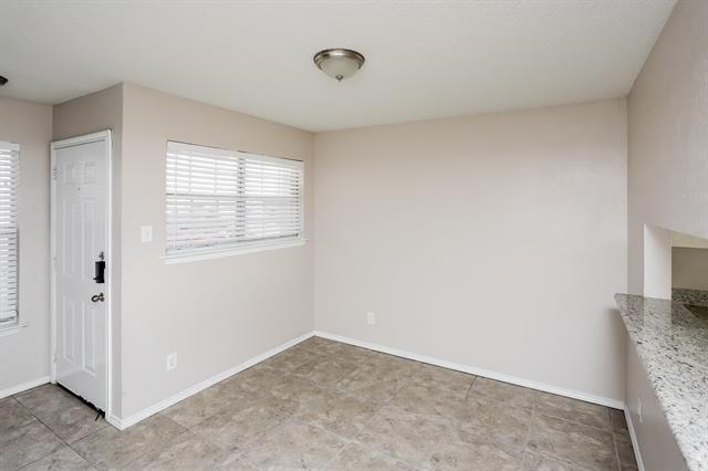 Photo - 1400 Thackery Dr