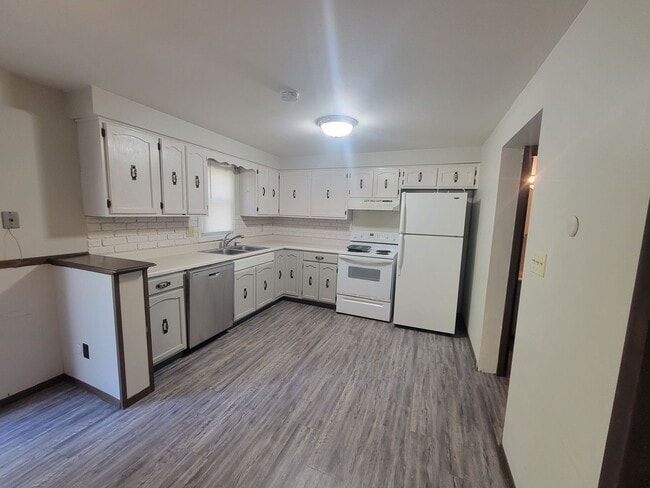 Photo - COMING SOON! 2 Bed, 1.5 Bath Duplex!