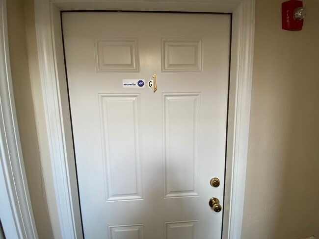 Building Photo - 895 Huntington Ave