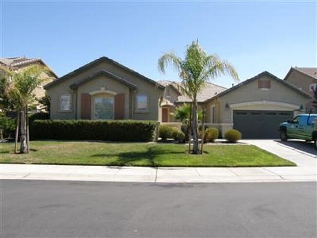 Photo - Lake front home in Westlake in Natomas, gated community