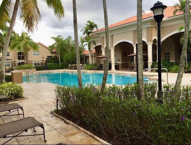 Building Photo - 140 SW 117th Ave Unit 4108