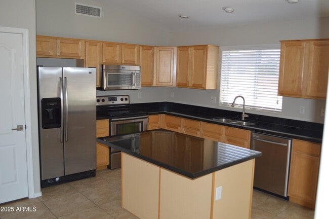 Photo - 3080 N 87th Way