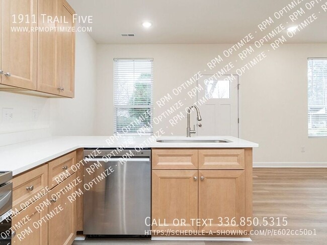 Photo - 1911 Trail Five