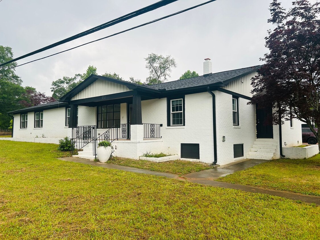 5/3 Home Available Now! - 5/3 Home Available Now!