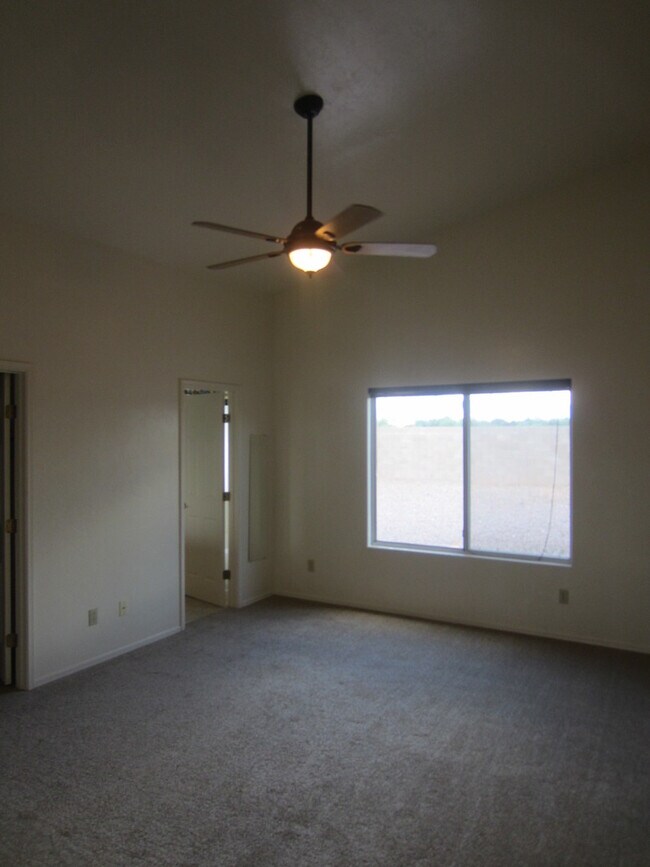 Photo - Attractive & Spacious 3 Bedroom with Den or 4th Bedroom in Rita Ranch