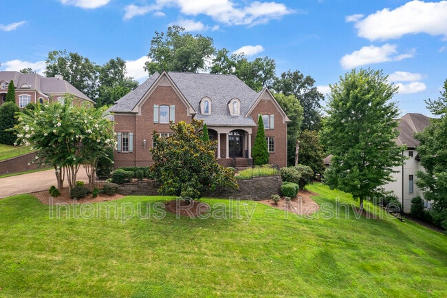 Photo - 7 Crooked Stick Ln
