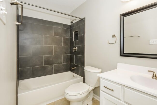 Photo - 4427 Pecan Creek Cir N