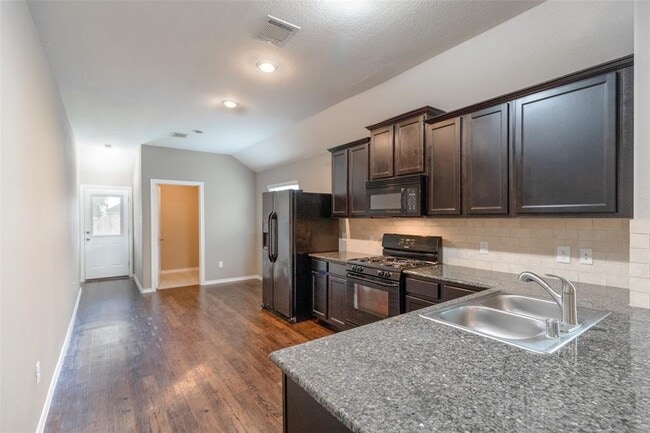 Photo - 3511 Goldleaf Trail Dr