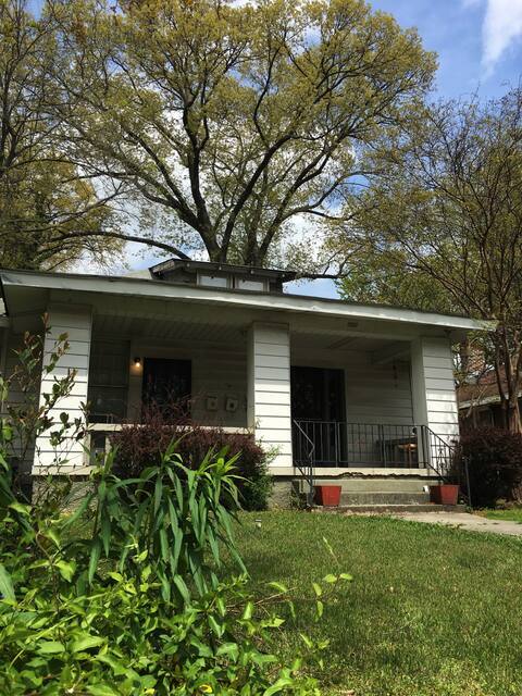 Building Photo - 2012 Harbert Ave Unit #2