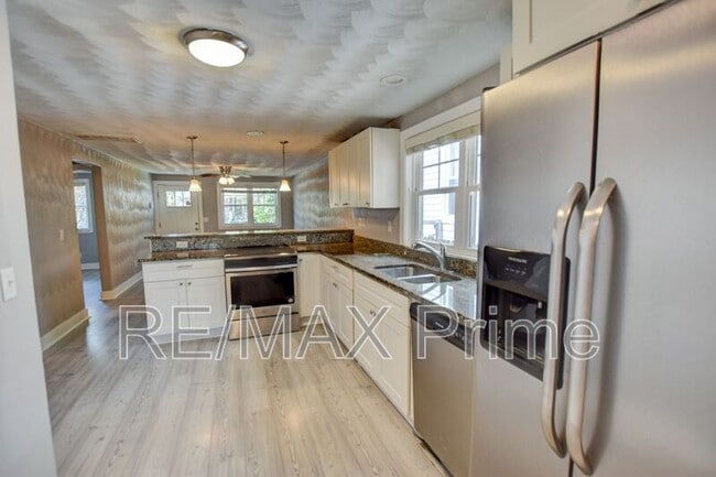 Photo - 7304 Major Ave