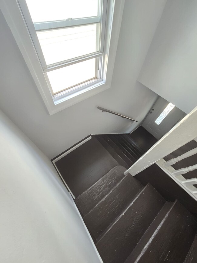 Photo - 528 Magnolia Ave