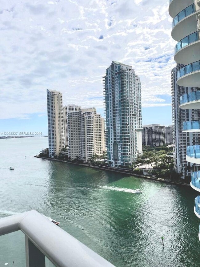 Photo - 300 S Biscayne Blvd Unit T1404
