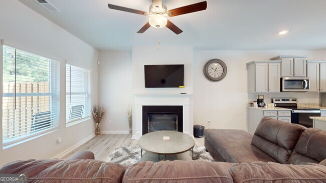 Photo - 6117 Mallory Ridge