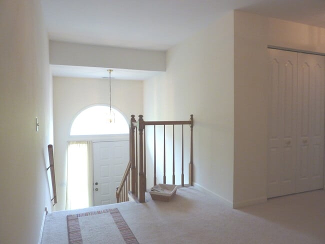 Photo - 265 Willow Pkwy