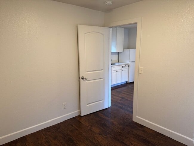 Photo - Clem Mora Rentals Unit 6