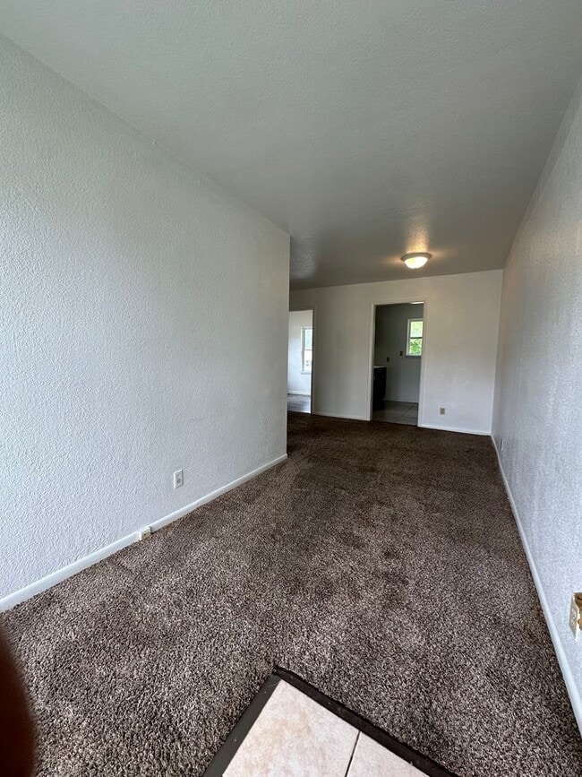 Photo - Your Next Home Just Dropped in Springfield!