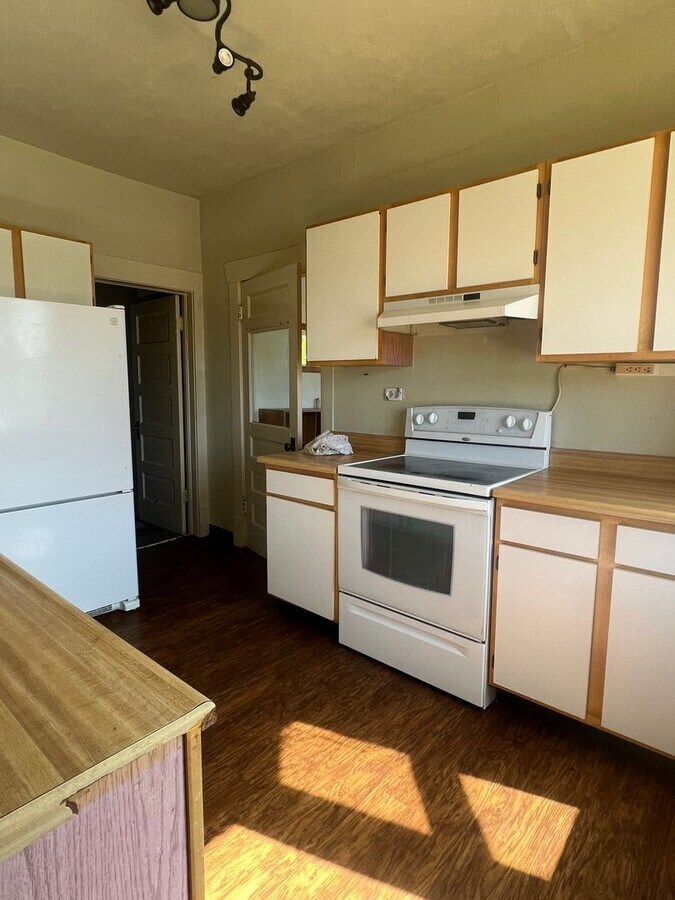 Photo - Charming 2 bed 1 Bath home