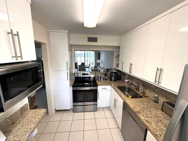 Building Photo - 4832 Esedra Ct Unit 203 Rental
