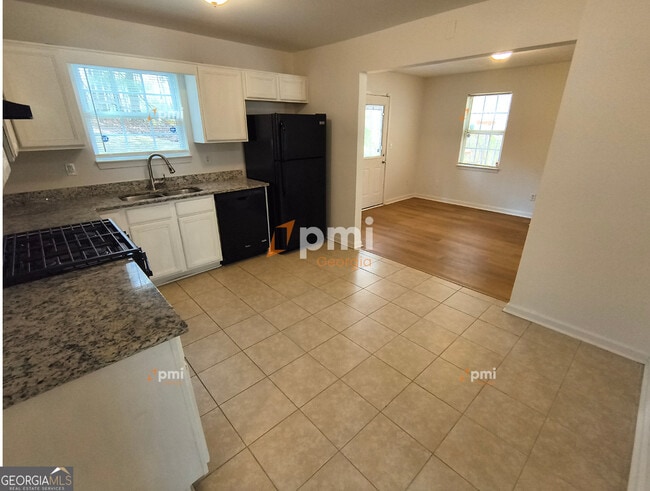 Photo - 8155 Autumn Green Dr