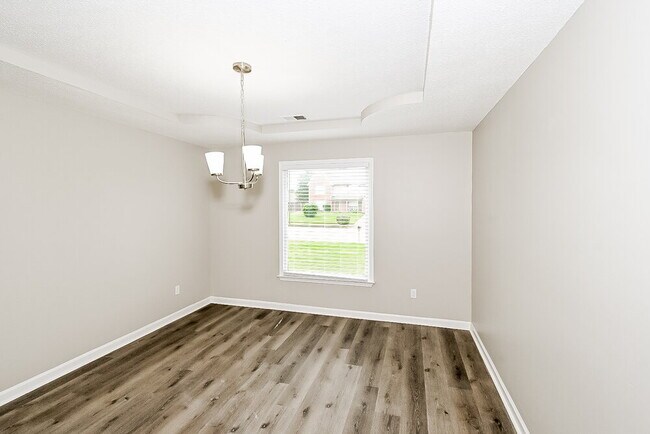 Photo - 8241 Meadow Vale Dr