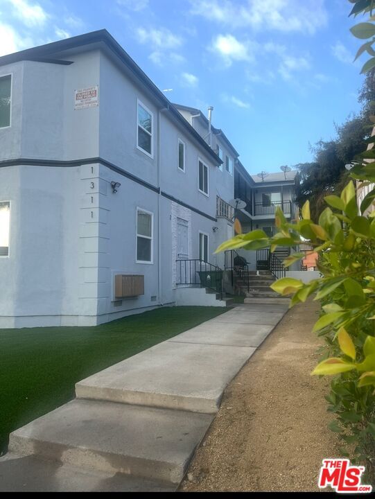 Photo - 1311 W Martin Luther King Jr Blvd Unit 7