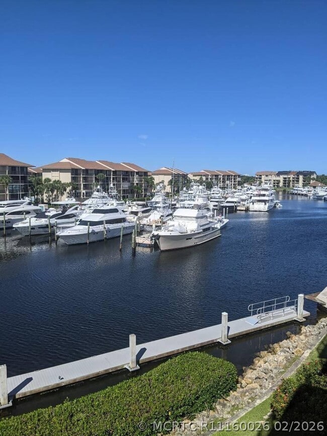 Photo - 1301 Seafarer Cir Unit 402
