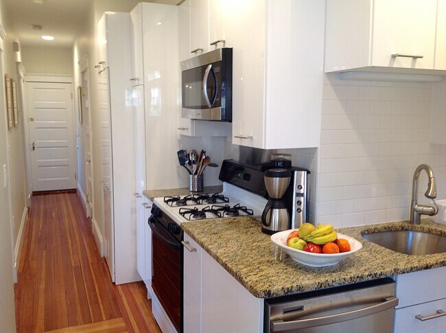 KITCHEN - 41 Fairfield Street Unit 1