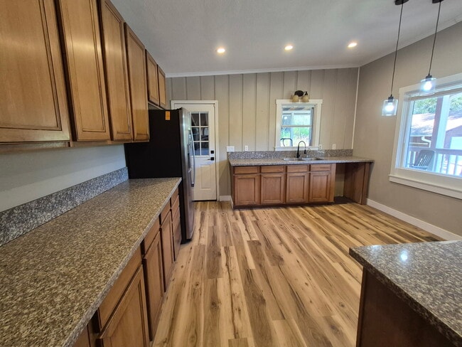 Photo - 14905 CA-88